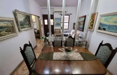 Vendo casa rua barão de ubá. 3 quartos e um terraço maravilhoso com vaga