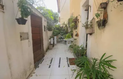 Rua salvador de mendonça- casa com 3 quartos, rio comprido à venda