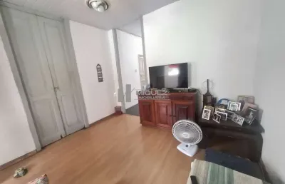 Casa de vila com 3 quartos na rua são francisco xavier, no bairro da tijuca