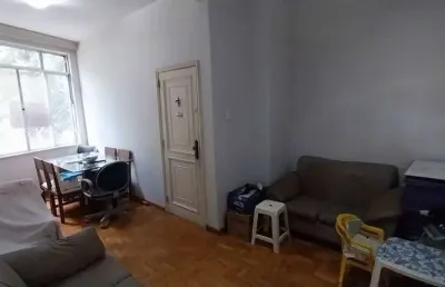 Rua ferdinando laboriau - apartamento com 2 quartos - tijuca - código 21439
