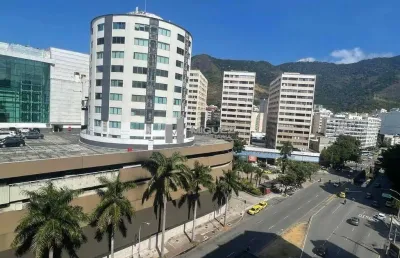 Apartamento para alugar debruçado no shopping tijuca! sala 2 quartos com 1 vaga!