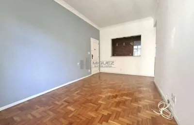 Apartamento espetacular à venda! rua josé higino. sala, 2 quartos sendo 1 suíte, banheiro social, ampla cozinha, dependências completas, 1 vaga de garagem, debruçado ao metrô