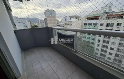 Tijuca! apartamento com varanda, 2 quartos (1 suíte), vaga na escritura, prédio com porteiro 24 horas – ao lado da praça afonso pena e do metrô!