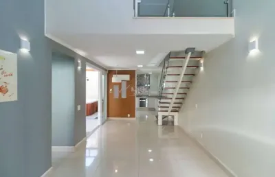 Tijuca - oportunidade!!! casa de vila à venda, totalmente modernizada, 3 quartos, área gourmet, hidromassagem e 1 vaga. 700 metros do metrô saens peña e tijuca tênis clube..