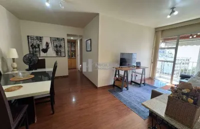 Apartamento à venda, a 5 min do metrô afonso pena, silencioso, claro e arejado com sol matinal, sala para dois ambientes, 2 quartos, condomínio com infraestrutura total.
