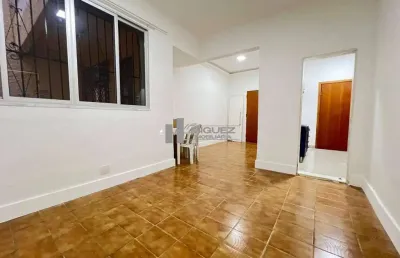Apartamento a venda, térreo, rua benevenuto berna, tijuca, sala em 2 ambientes, 3 quartos, banheiro social, ampla cozinha, área de serviço.