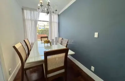 Na tijuca, área nobre: apartamento à venda com salão, 2 quartos (1 suíte), dependência completa e 1 vaga na escritura. localização estratégica e planta bem distribuída.