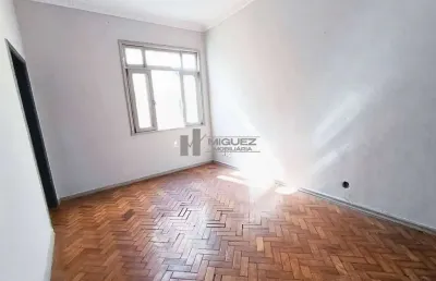 Apartamento à venda na rua são francisco xavier, próximo ao metrô e colégio militar. conta com 2 quartos e dependências. excelente localização e oportunidade. entre em contato para mais detalhes.  tex