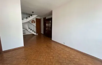 Excelente cobertura localizada na tijuca - rua desembargador izidro próximo a saens pena, 3 quartos, varanda, piscina, dependências