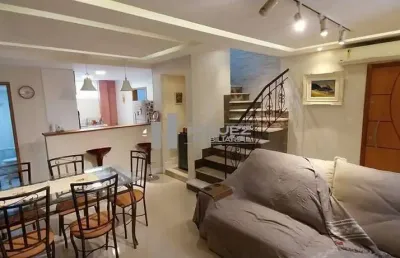 Casa duplex de vila à venda. rua barão de itapagipe, tijuca. 3 quartos sendo 2 suítes e vaga. código 22730