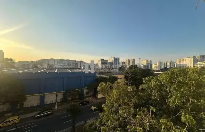 Alugo apartamento na avenida maracanã! salão, sacada, quarto, banheiro e área de serviço!