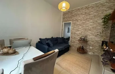 Apartamento a venda no estácio, rua são roberto, 2 quartos, todo modernizado e decorado.