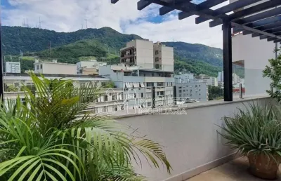 Cobertura linear, elevador chega nela, com 3 quartos, suíte, vaga de garagem, tijuca - rio de janeiro