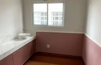 Casa comercial para alugar na Rua Eugênio Bertti, 19, Região Central, Caieiras