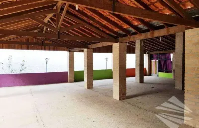 Terreno comercial à venda na Rua Doutor Granadeiro Guimarães, Quiririm, Taubaté