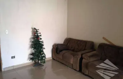 Casa com 4 quartos à venda na Rua Ismênia de Mattos Ribas, Vila Marly, Taubaté