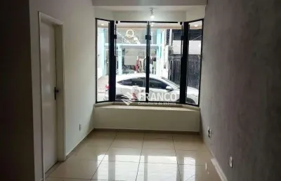 Sala comercial com 1 sala para alugar na Rua São José, Centro, Taubaté
