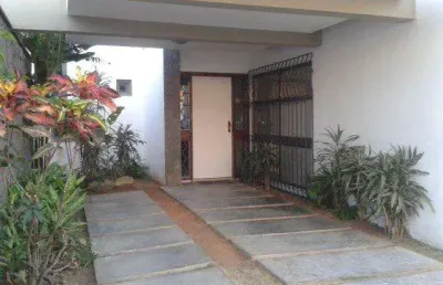 Sobrado com 3 dormitórios para alugar, comercial ou residencial, 300 m² - jardim maria augusta - taubaté/sp