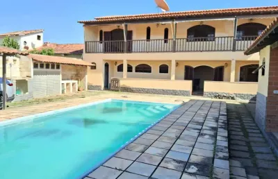 Casa duplex com 3 quartos, sauna e  piscina na pontinha