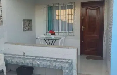 Casa com 2 quartos à venda no Coqueiral, Araruama 
