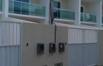 Casa a venda  duplex 2 quartos   araruama - centro - rj