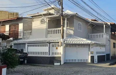 Casa duplex com 3 quartos, próxima a rodoviária em cabo frio - rj