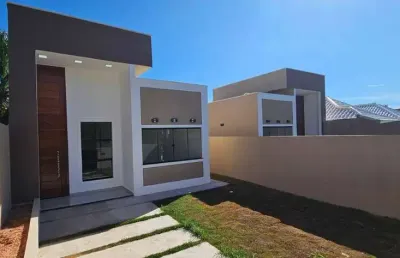 Casa à venda com 2 quartos (1 suíte) no coqueiral, araruama/rj.