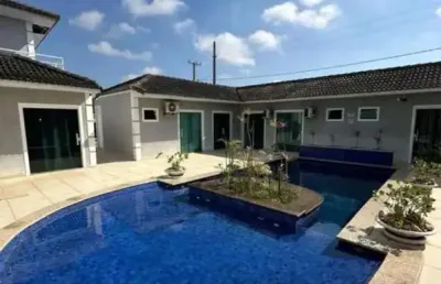 Casa comercial à venda no Peró, Cabo Frio 