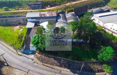 Ponto comercial para alugar na Avenida Paulicéia, Laranjeiras, Caieiras