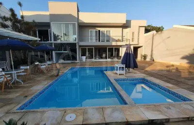 Casa de alto padrão com 4 quartos e 430m², à venda em camboinhas, niterói/rj