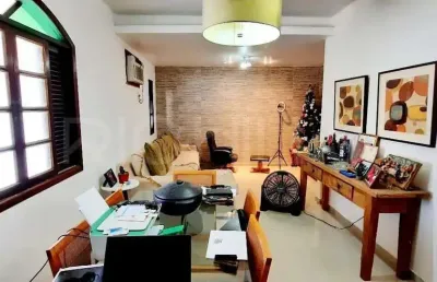 Casa de 2 quartos, com 148m², à venda em piratininga, niterói/rj