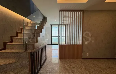 Apartamento cobertura de 3 quartos, com 185m², à venda em charitas, niterói/rj