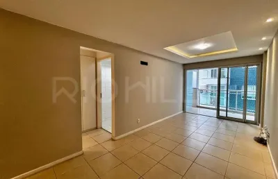 Apartamento de 2 quartos, com 75m², à venda na vital brazil, niterói/rj