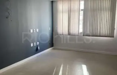Apartamento de 2 quartos, com 90m², à venda no jardim icaraí, niterói/rj