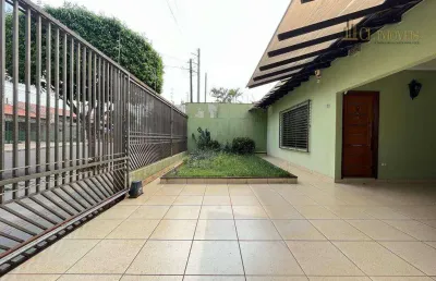 Casa 177², 03 quartos 01 suite, piscina, 04 vagas de garagem