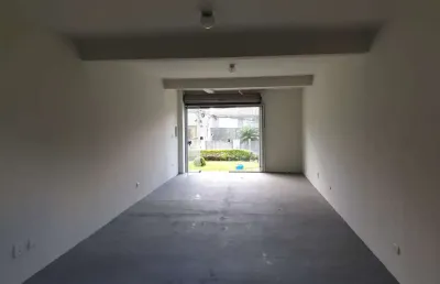 Barracão / galpão / depósito à venda na rua jacarezinho, mercês, curitiba, 46 m2 por r$ 250.000