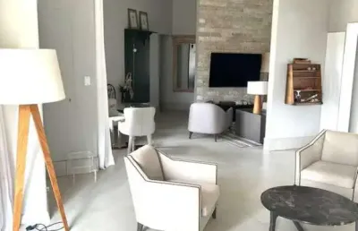 Casa á venda no serras azuis em chapada dos guimarães