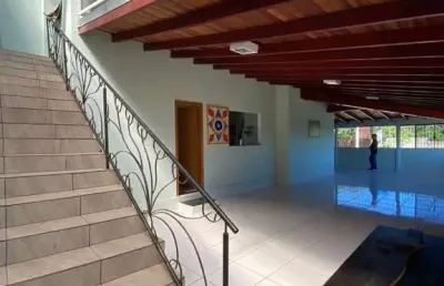 Casa à venda em condomínio em chapada dos guimarães