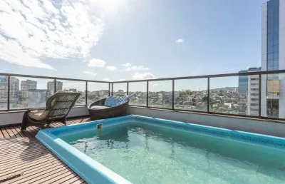 Cobertura à venda em porto alegre, chácara das pedras, com 3 quartos, 240m²