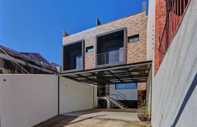 Casa à venda em porto alegre, chácara das pedras, com 3 quartos, 210m²