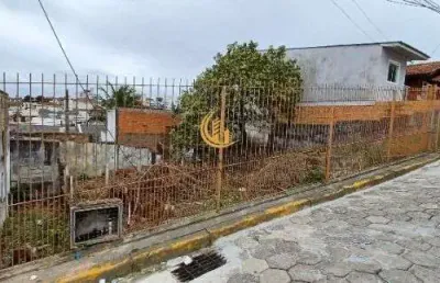 Terreno à venda na Rua Cantianília Morais, Capoeiras, Florianópolis
