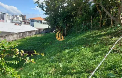 Terreno à venda na Rua Sebastião Lentz, Praia Comprida, São José
