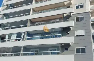 Apartamento à venda no bairro barreiros - são josé/sc