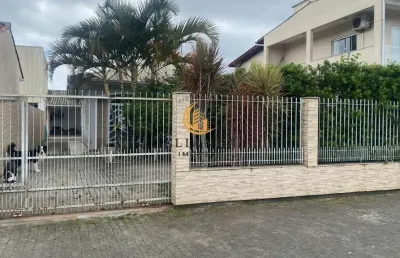 Casa com 3 quartos à venda na Rua João Martiniano Rodrigues, Praia João Rosa, Biguaçu