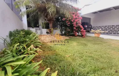 Casa com 3 quartos à venda na Rua Manoel Loureiro, Barreiros, São José