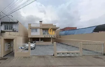 Apartamento com 2 quartos à venda na Rua Acre, São Sebastião, Palhoça