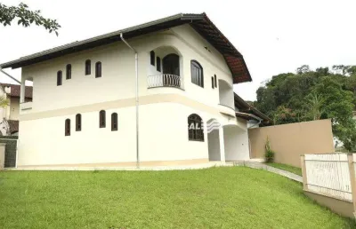 Casa com 6 dormitórios à venda, 242 m² por r$ 1.900.000,00 - garcia - blumenau/sc