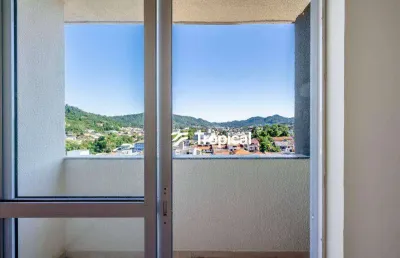 Apartamento com 2 dormitórios para alugar, 55 m² por r$ 1.860,00/mês - velha - blumenau/sc
