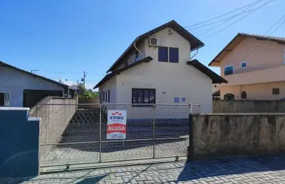 Loft com 1 quarto para alugar na Alan Kardec, 512, Porto Grande, Araquari