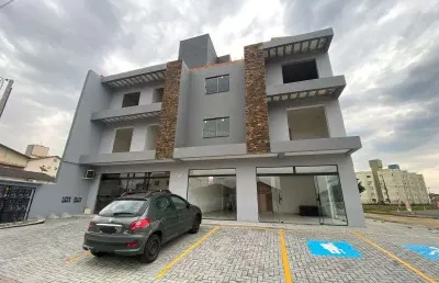 Sala comercial com 1 sala para alugar na Rua Janaúba - De 379/380 Ao Fim, 685, Jardim Iririú, Joinville